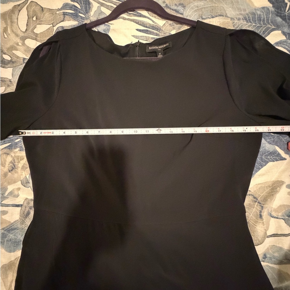 *EUC* Banana Republic Black A-Line Dress - Picture 4 of 8